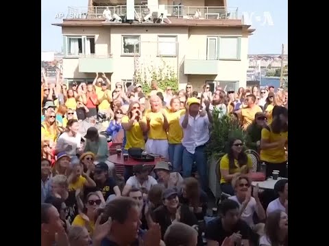 罗激情庆祝,葡萄牙加时,逆转获胜,﻿爱游戏,线上娱乐,游戏互动,在线平台,娱乐活动,游戏娱乐平台